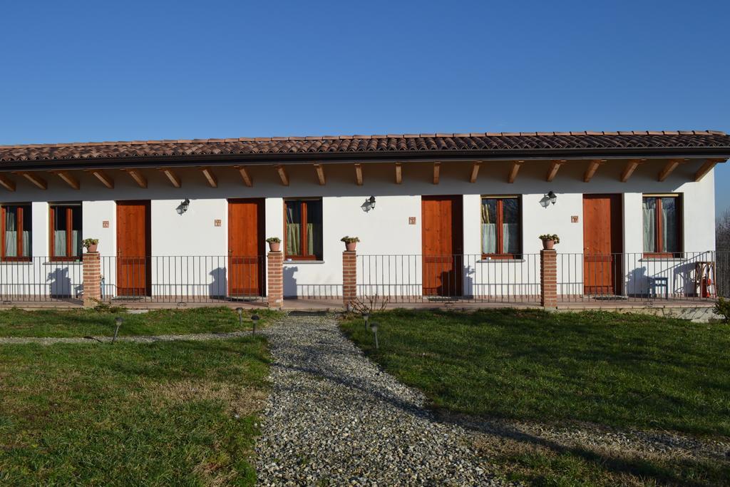 Villa Cascina Trapella Terruggia Habitación foto