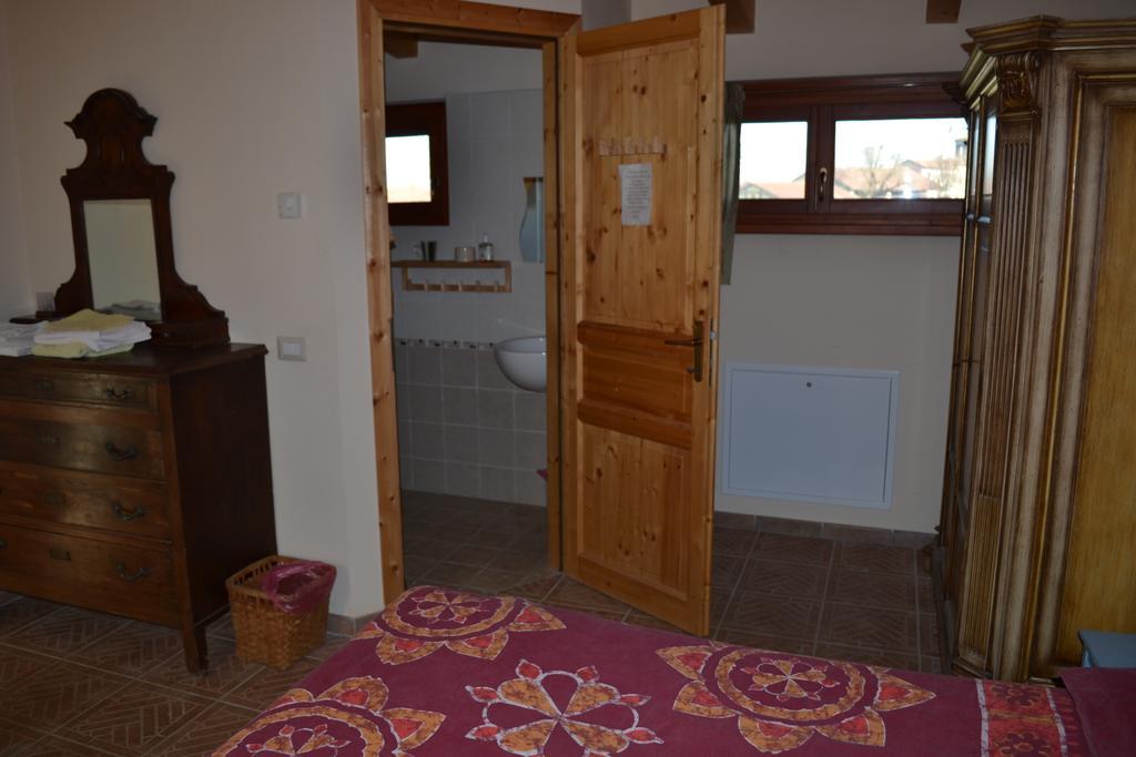 Villa Cascina Trapella Terruggia Habitación foto